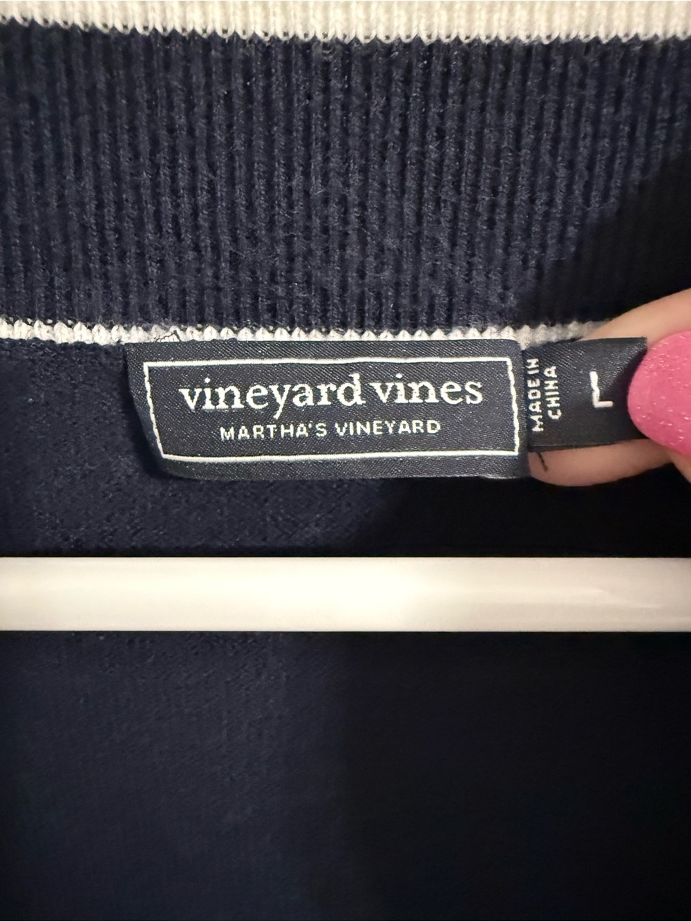Vineyard Vines Womens L Navy White V Neck Sweater Preppy Nautical Whale - Picture 3 of 5